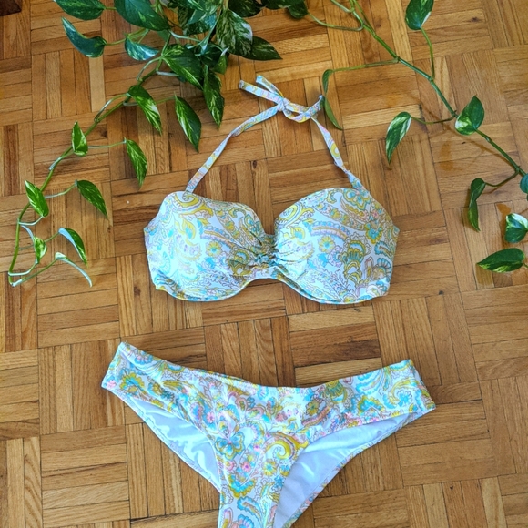 Victoria Secret Gold Bandeau Bikini - Picture 4 of 11